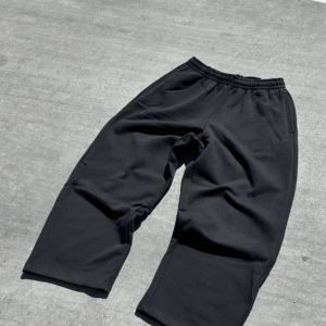 BLANK JOGGER - 465 GSM